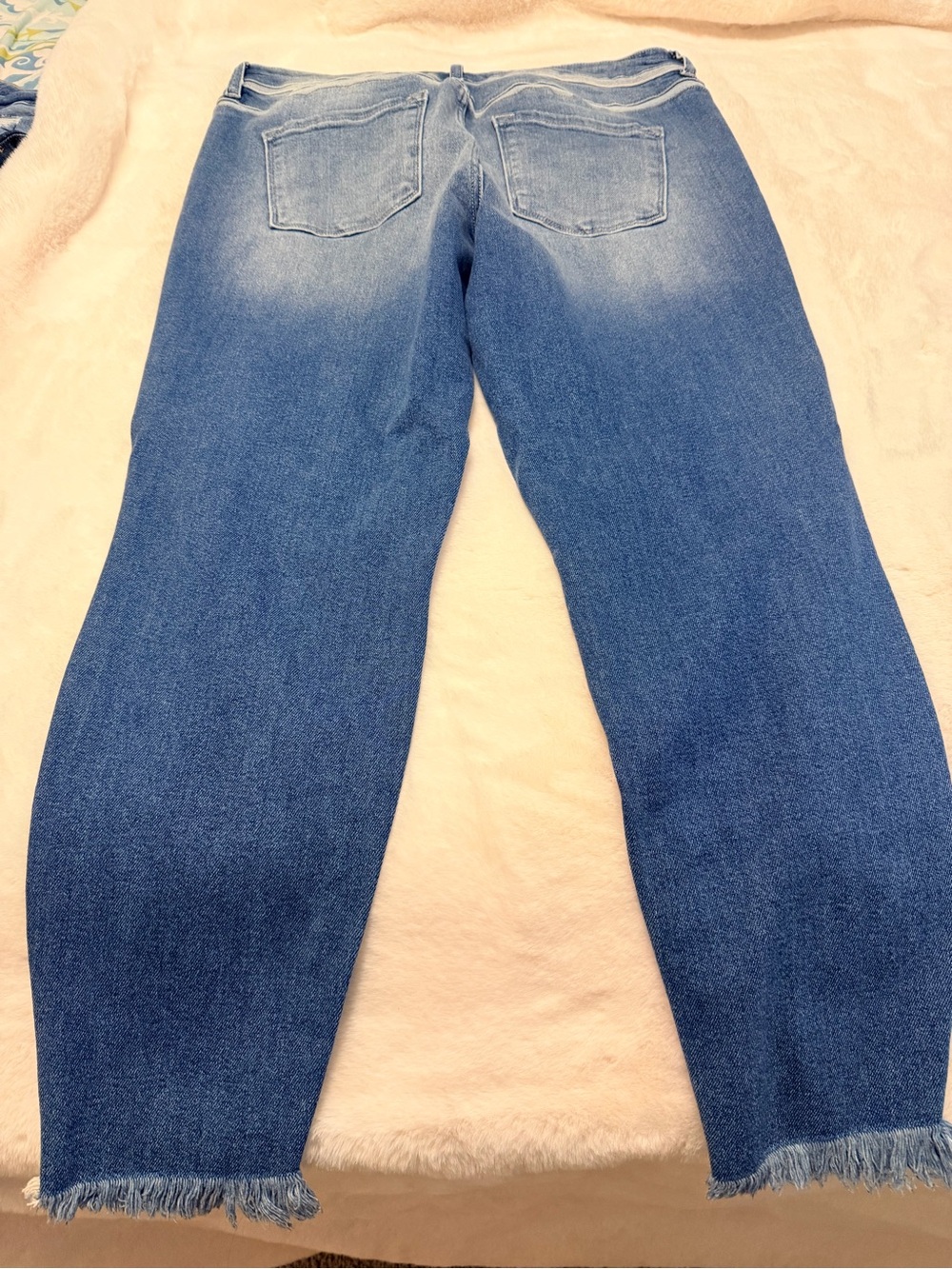 KanCan Straight-Leg Blue Jeans with Frayed Hem